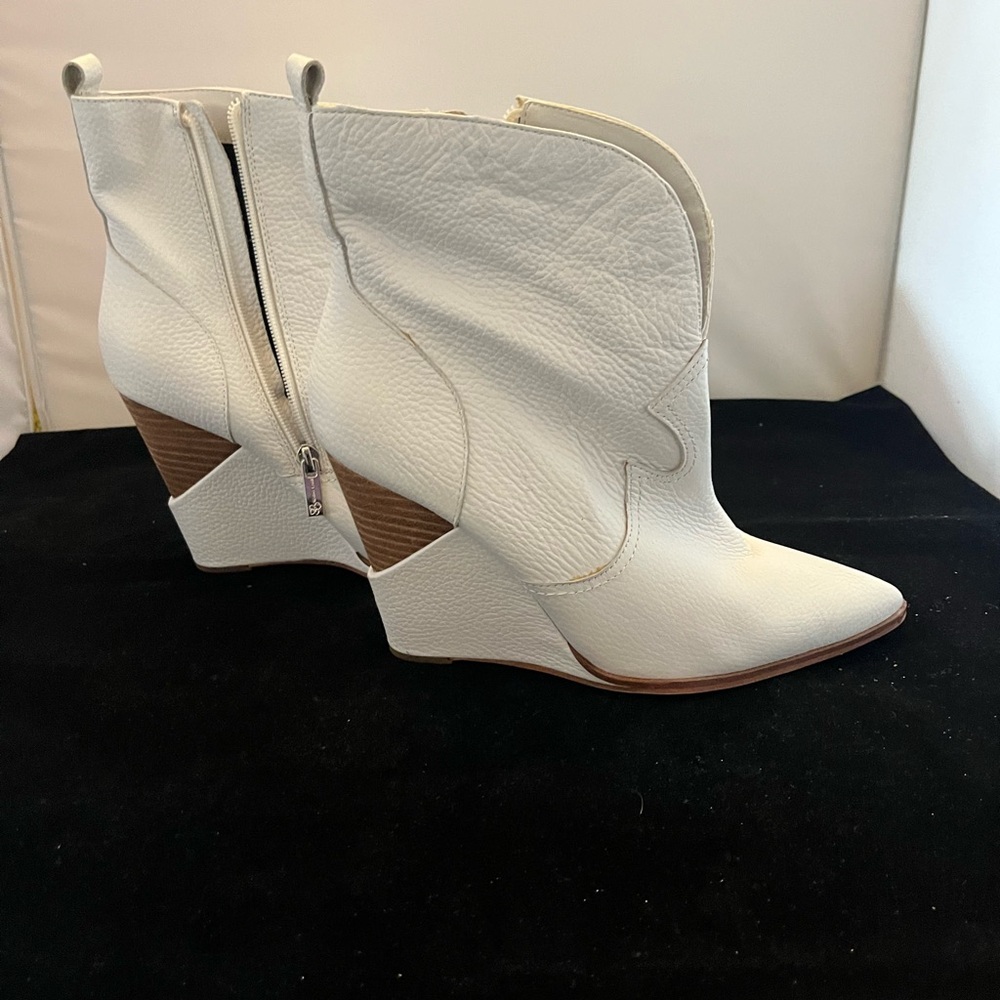 Jessica Simpson Boots